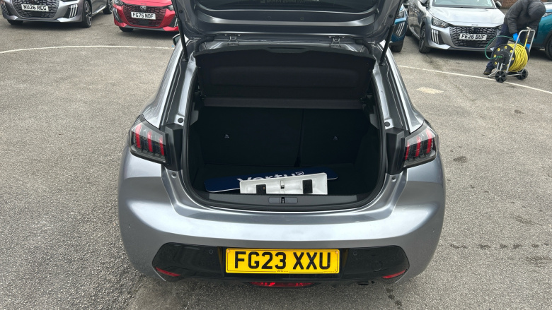 Peugeot 208 1.2 PureTech 100 Allure Premium + 5dr Petrol Hatchback